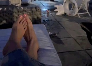 Vanessa Evigan feet photo 8