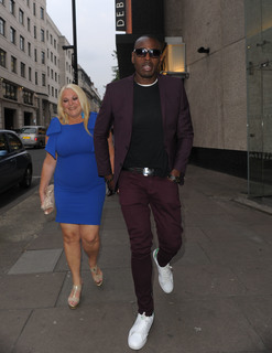 Vanessa Feltz feet photo 3