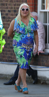 Vanessa Feltz feet photo 16