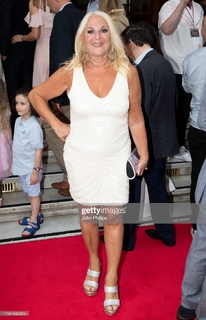 Vanessa Feltz feet photo 12