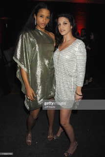 Vanessa Ferlito feet photo thumbnail