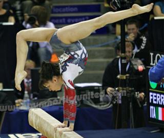 Vanessa Ferrari feet photo thumbnail