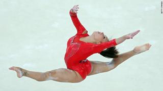 Vanessa Ferrari feet photo thumbnail