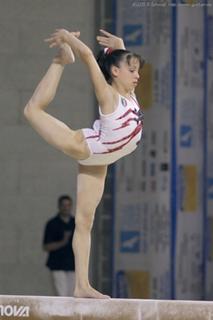 Vanessa Ferrari feet photo thumbnail