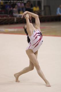 Vanessa Ferrari feet photo thumbnail