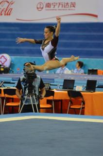 Vanessa Ferrari feet photo thumbnail