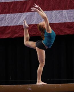 Vanessa Ferrari feet photo thumbnail