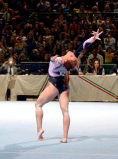 Vanessa Ferrari feet photo thumbnail