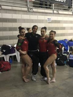 Vanessa Ferrari feet photo thumbnail