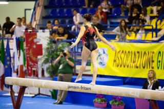 Vanessa Ferrari feet photo thumbnail