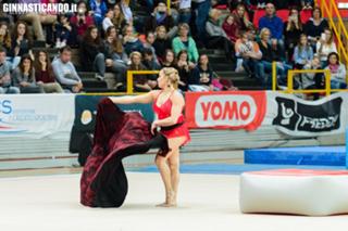 Vanessa Ferrari feet photo thumbnail