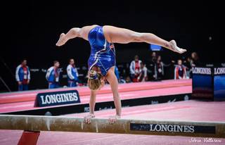 Vanessa Ferrari feet photo thumbnail