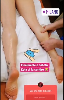 Vanessa Ferrari feet photo thumbnail