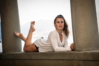 Vanessa Ferrari feet photo thumbnail