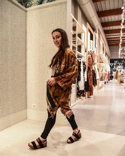 Vanessa Ferrari feet photo thumbnail