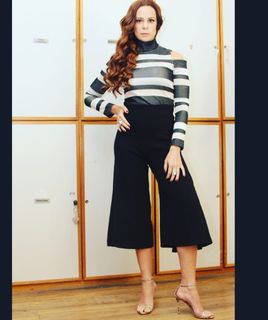 Vanessa Gerbelli feet photo 6