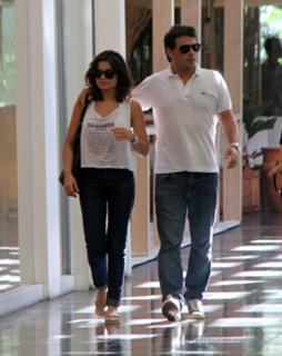 Vanessa Giácomo feet photo thumbnail