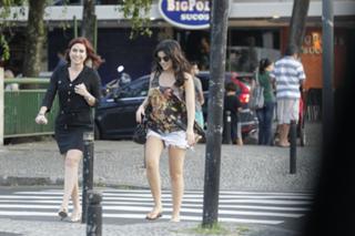 Vanessa Giácomo feet photo thumbnail