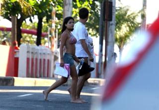 Vanessa Giácomo feet photo thumbnail