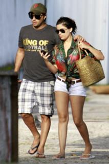 Vanessa Giácomo feet photo thumbnail