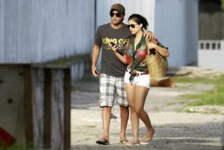 Vanessa Giácomo feet photo thumbnail