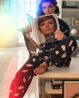 Vanessa Giácomo feet photo thumbnail