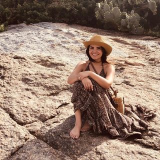 Vanessa Giácomo feet photo thumbnail