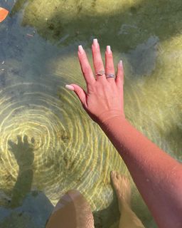 Vanessa Giácomo feet photo thumbnail