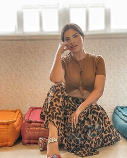 Vanessa Giácomo feet photo thumbnail