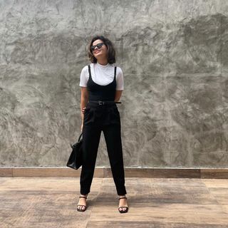 Vanessa Giácomo feet photo thumbnail