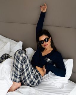 Vanessa Giácomo feet photo thumbnail