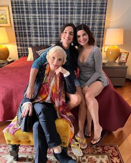 Vanessa Giácomo feet photo thumbnail