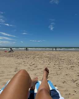 Vanessa Giácomo feet photo thumbnail