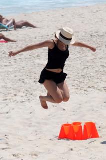 Vanessa Giácomo feet photo thumbnail