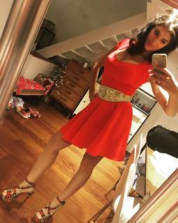 Vanessa Guide feet photo 1