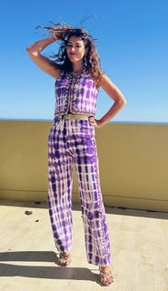 Vanessa Guide feet photo 4