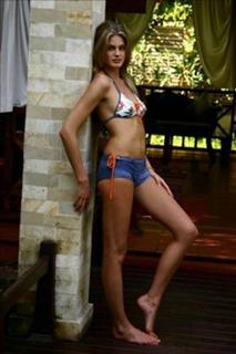 Vanessa Hessler feet photo 17