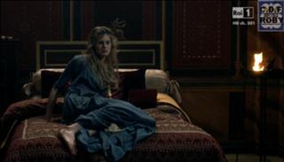 Vanessa Hessler feet photo 15