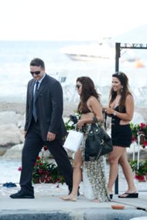 Vanessa Hudgens feet photo thumbnail