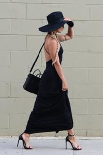Vanessa Hudgens feet photo thumbnail
