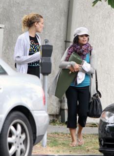 Vanessa Hudgens feet photo thumbnail