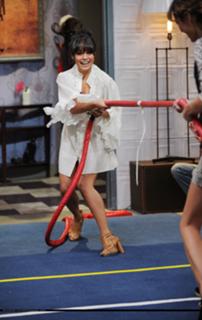 Vanessa Hudgens feet photo thumbnail