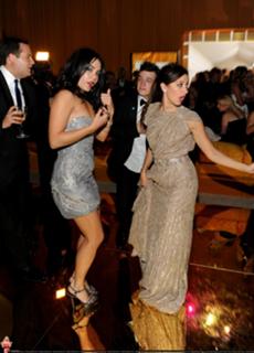 Vanessa Hudgens feet photo thumbnail
