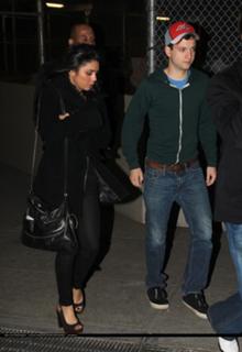 Vanessa Hudgens feet photo thumbnail