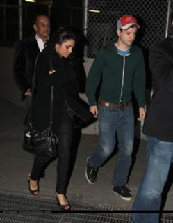 Vanessa Hudgens feet photo thumbnail