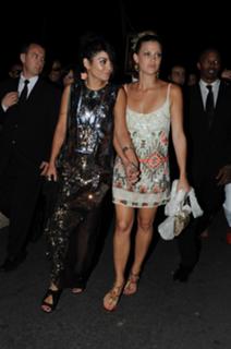 Vanessa Hudgens feet photo thumbnail