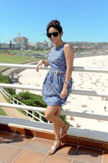 Vanessa Hudgens feet photo thumbnail