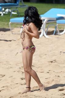 Vanessa Hudgens feet photo thumbnail