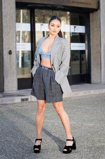 Vanessa Hudgens feet photo thumbnail