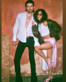 Vanessa Hudgens feet photo thumbnail
